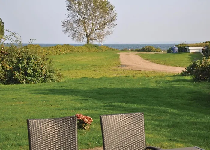 Four-bedroom In Дом отдыха *